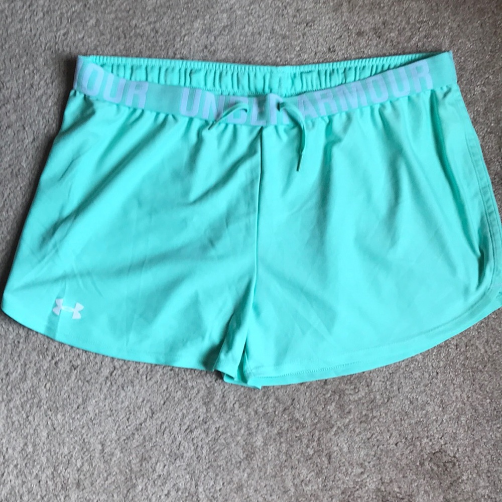 Running shorts
